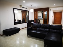 lilydale photo thumbnail #2